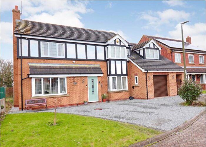 5 Bedroom Detached House For Sale In Holly Grove, Gilberdyke, HU15