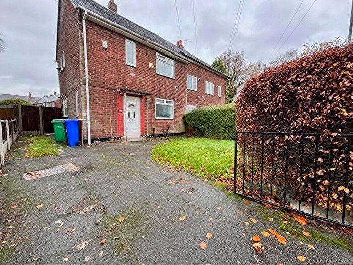 2 Bedroom End Of Terrace House To Rent In Dunkery Road, Manchester, M22