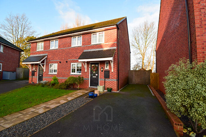 3 Bedroom Semi-Detached House For Sale In Parkinson Lane, Kirkham, Preston, PR4