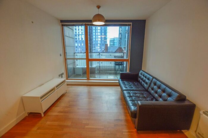 2 Bedroom Flat To Rent In Beaumont Building, Mirabel Street, City Centre, Manchester, M3