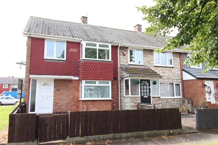 3 Bedroom End Of Terrace House To Rent In Albourne Green, Middlesbrough, TS4