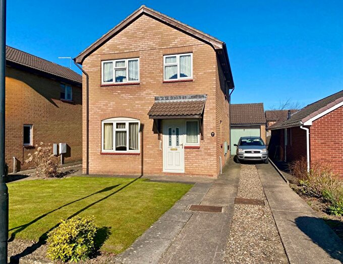 4 Bedroom Detached House To Rent In Thornbury Drive, Whitley Bay, NE25