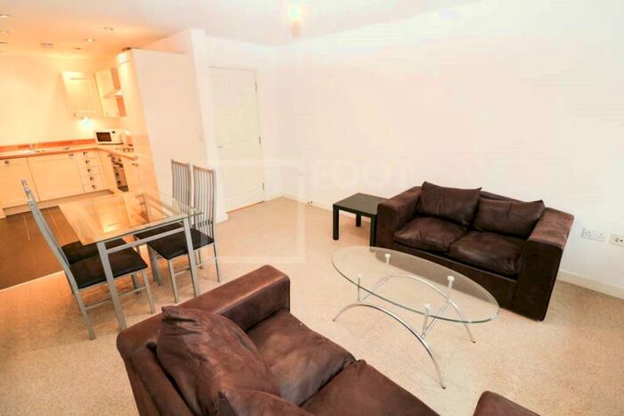 3 Bedroom Apartment To Rent In Old Mill, Thornton Road, Bradford, BD1
