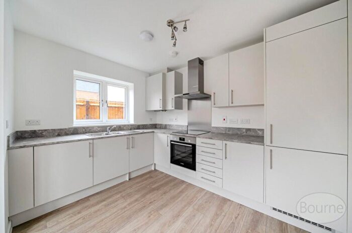 3 Bedroom End Of Terrace House For Sale In Florence Close, Send, Woking, Surrey, GU23