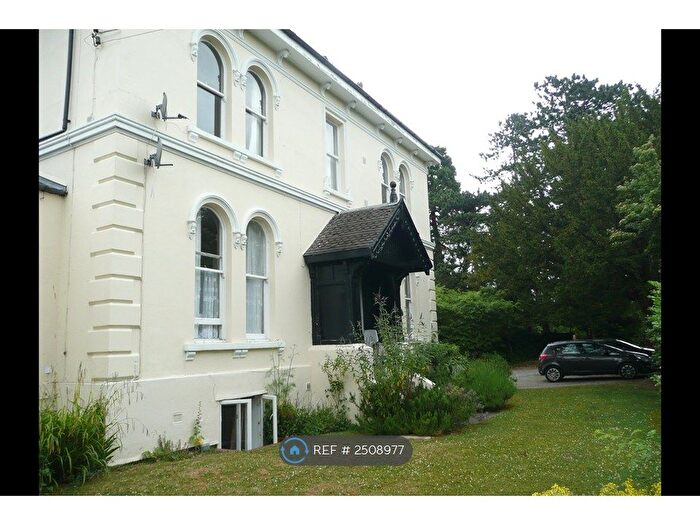 1 Bedroom Flat To Rent In Courtrai, Cheltenham, GL51