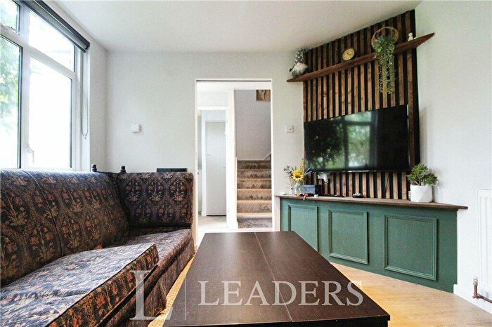 3 Bedroom Terraced House For Sale In Skipper Way, Lee-on-the-Solent, Hampshire, PO13