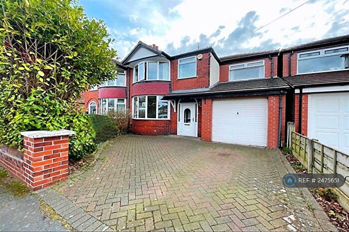 4 Bedroom Semi-Detached House To Rent In Wynyard Close, Sale, M33