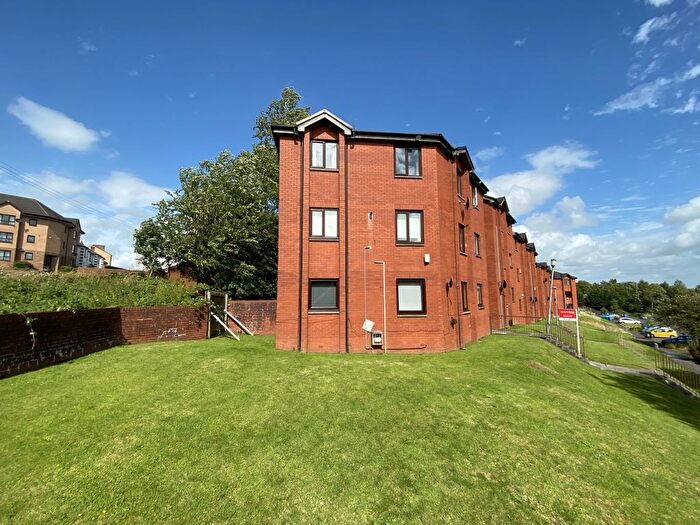 3 Bedroom Flat To Rent In Sandbank Drive, Glasgow, G20