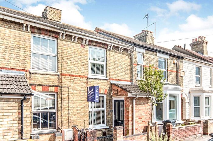 3 Bedroom Terraced House To Rent In Garfield Street, Bedford, Bedfordshire, MK41