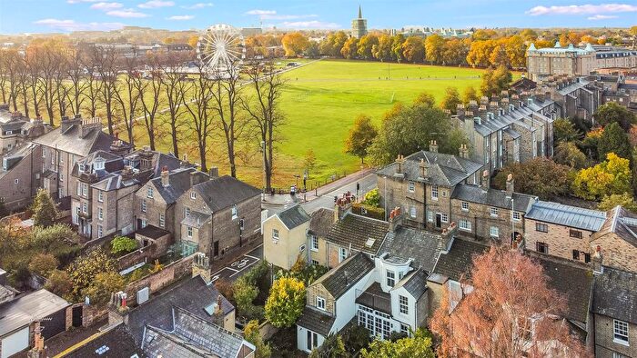 3 Bedroom Town House For Sale In Parker Street, Cambridge, CB1
