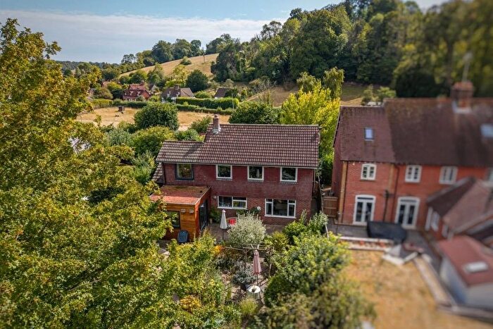 4 Bedroom Detached House For Sale In Ashcroft Lane, Waterlooville, PO8