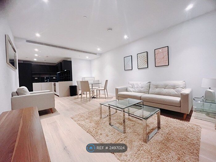 2 Bedroom Flat To Rent In Fairwater House, London, SW6