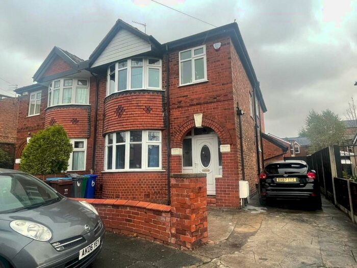 5 Bedroom Private Hall To Rent In Moorfield Avenue, Withington, M20