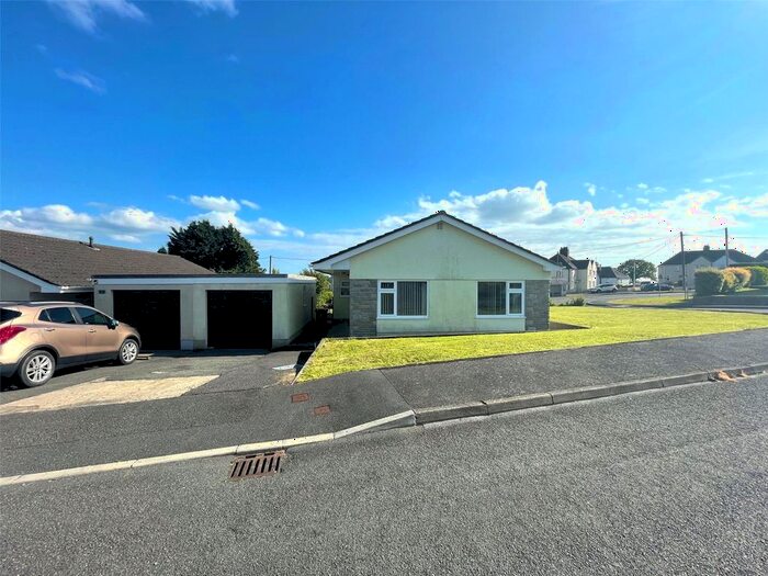 3 Bedroom Bungalow For Sale In Highfield Park, Coxhill, Narberth, Pembrokeshire, SA67