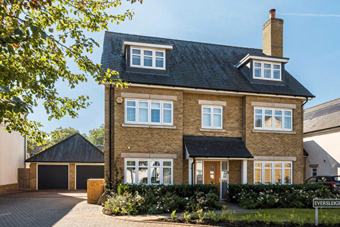 5 Bedroom Detached House For Sale In Eversleigh Place, Century Gate, Beckenham, BR3