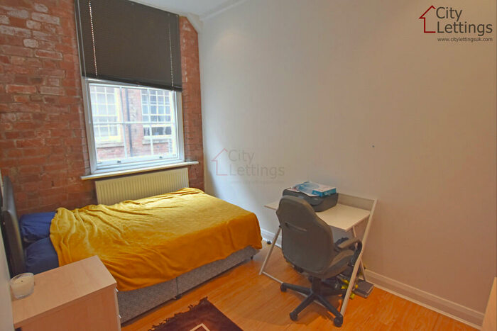 2 Bedroom Apartment To Rent In The Establishment, Broadway, NG1