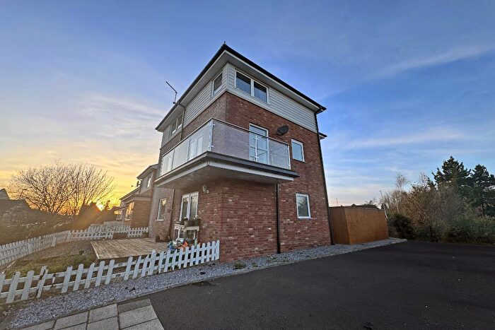 2 Bedroom Apartment To Rent In Sandford Lane, Wareham, BH20