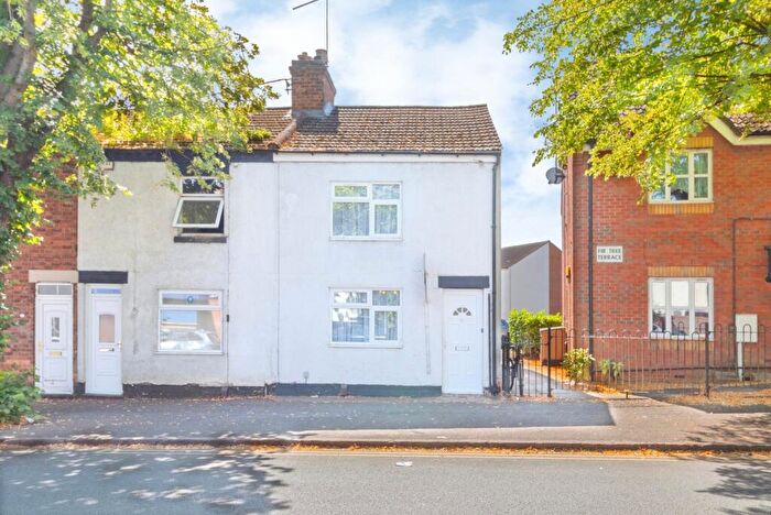 2 Bedroom Terraced House To Rent In Northampton Road, Wellingborough, Northamptonshire, NN8