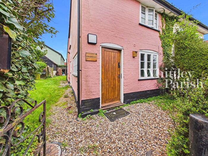 2 Bedroom Semi Detached House To Rent In Hoxne Road, Denham, IP21