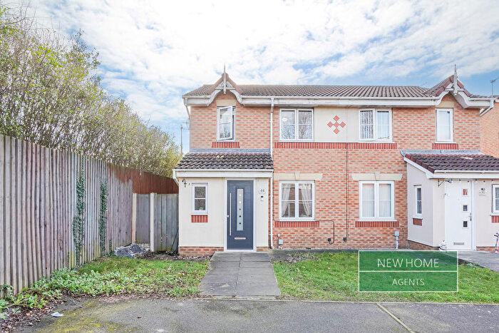 3 Bedroom Semi Detached House For Sale In Lingfield Close Netherton, Bootle, L30