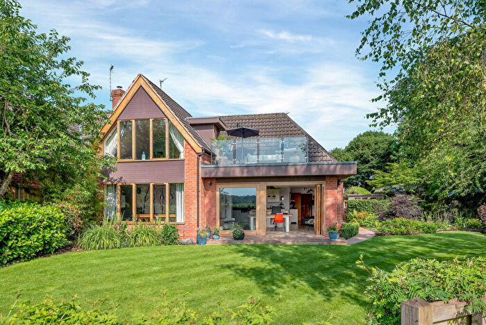 4 Bedroom Detached House For Sale In The Willows, Burton On The Wolds, LE12
