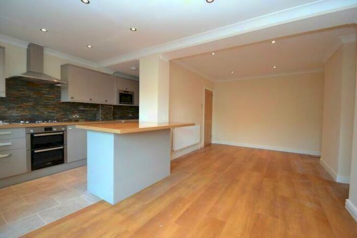 3 Bedroom Semi-Detached House To Rent In Grand Avenue, Surbiton, KT5