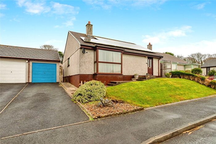 3 Bedroom Bungalow For Sale In Valley Close, Truro, Cornwall, TR1