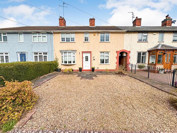 3 Bedroom Terraced House For Sale In East Avenue, Corby, NN17