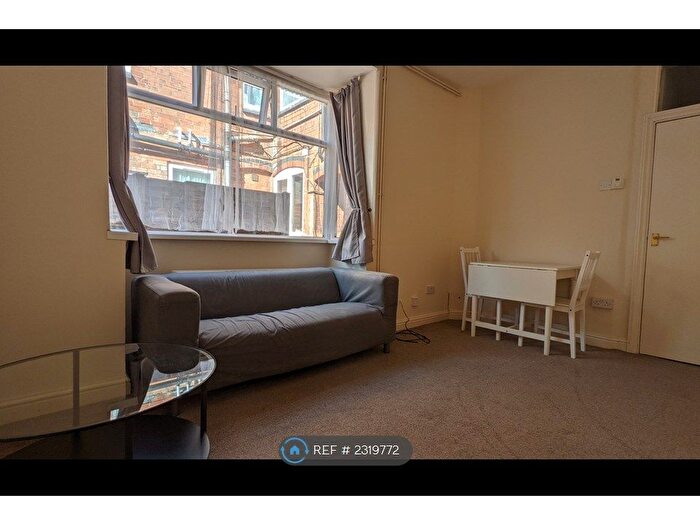1 Bedroom Flat To Rent In Drayton Road, Kings Heath, Birmingham, B14