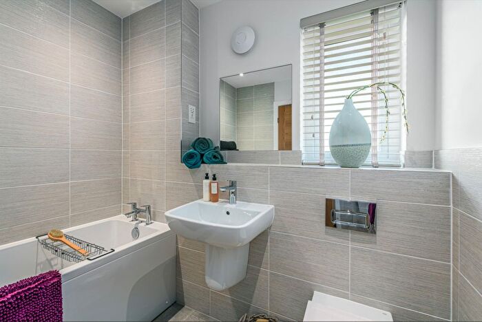 4 Bedroom Detached House For Sale In West Path, Midloyhian, EH37