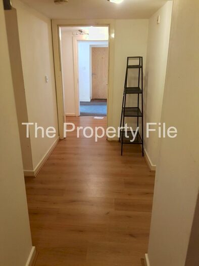 4 Bedroom Flat To Rent In Wynnstay Grove, Fallowfield, M14