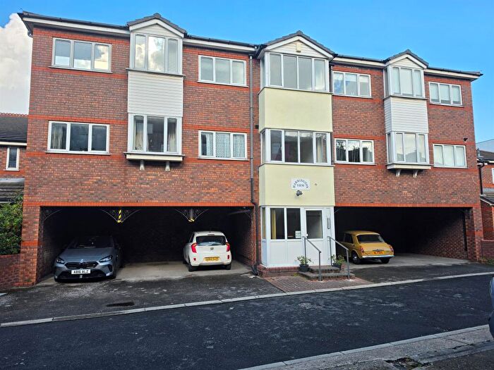 2 Bedroom Flat For Sale In Seabank Road, Wallasey, CH44