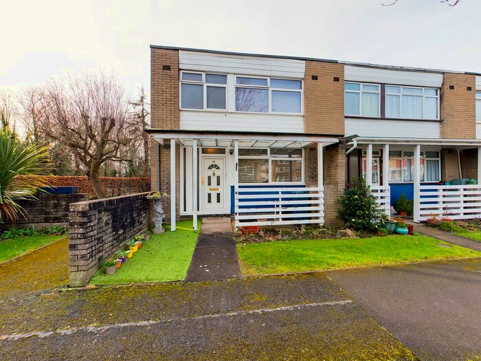 3 Bedroom End Of Terrace House To Rent In Iris Court, Nursery Road, Pinner, HA5