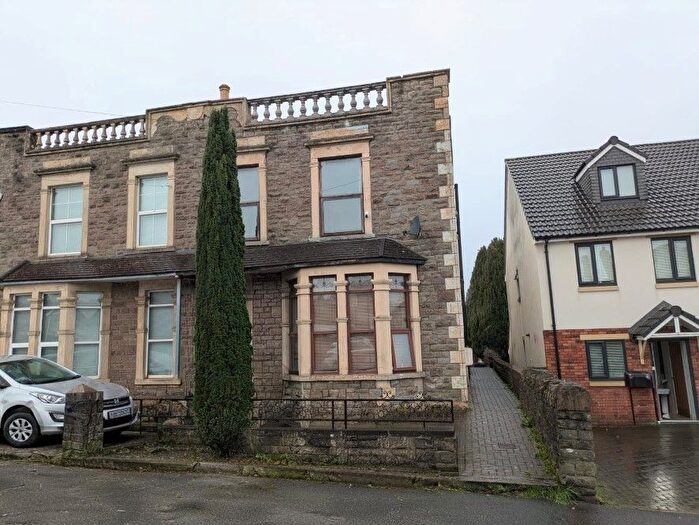 5 Bedroom Semi Detached House For Sale In Birchwood Road, Bristol, Bristol, BS4