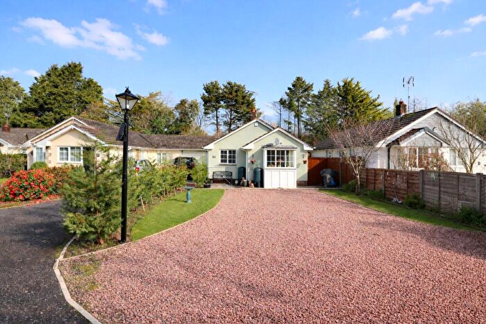 3 Bedroom Bungalow For Sale In Oakdale Avenue, Swimbridge, Barnstaple, EX32