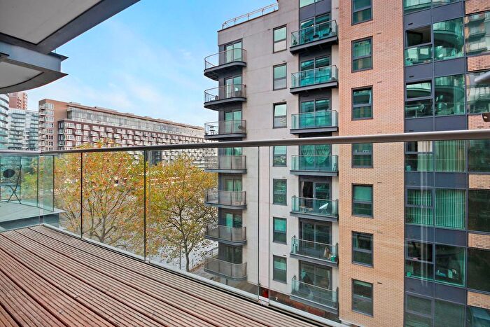 1 Bedroom Flat To Rent In Ability Place, Millharbour, E14