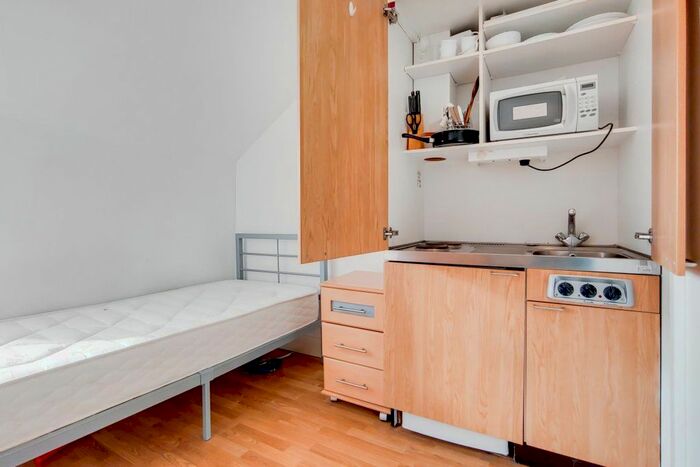 Studio To Rent In Gunterstone Road, West Kensington, W14