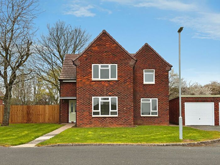 3 Bedroom Detached House To Rent In Canberra Drive, Scampton, Lincoln, LN1