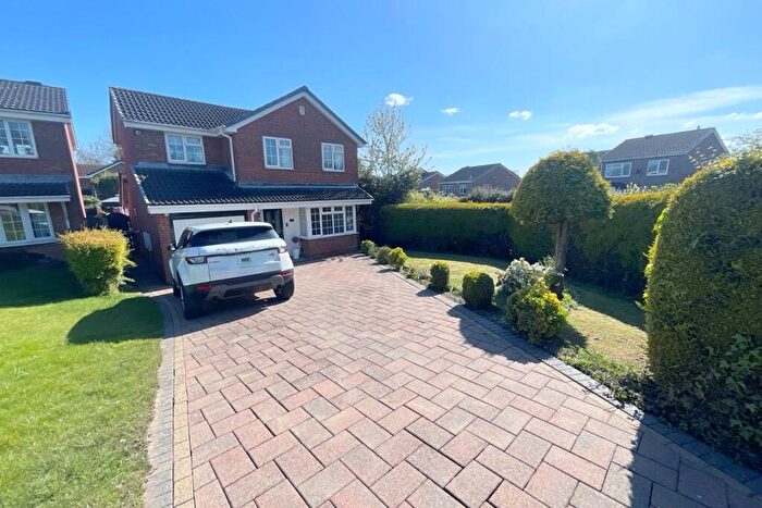 4 Bedroom Detached House For Sale In Dalby Gardens, Sothall, Sheffield, Sheffield, S20
