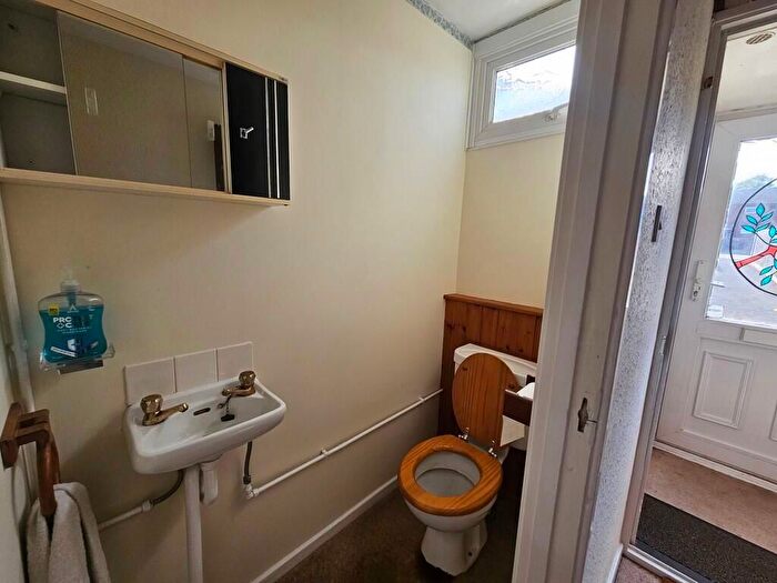 3 Bedroom Terraced House For Sale In Snowshill Close, Warndon, Worcester, WR4