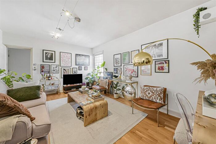 1 Bedroom Apartment To Rent In De Walden House, Allitsen Road, NW8