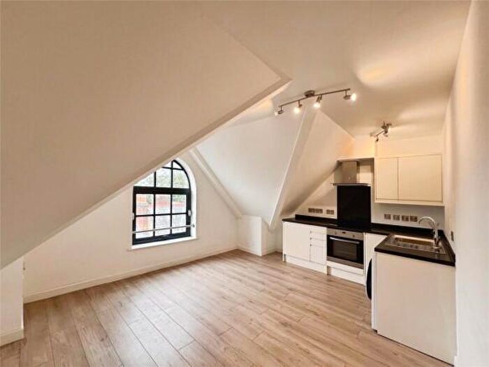 1 Bedroom Flat To Rent In St Marys Place, Southampton, SO14