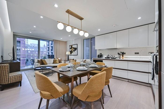 3 Bedroom Flat To Rent In Garrett Mansions, Paddington, London, W2