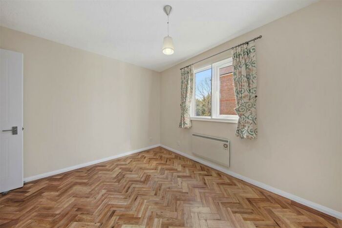 2 Bedroom Apartment To Rent In Granville Place, Elm Park Road, Pinner, HA5