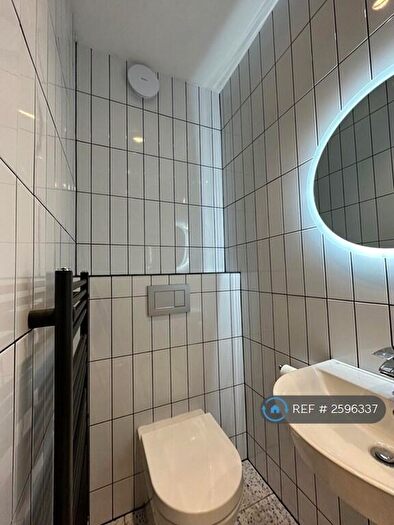 4 Bedroom Terraced House To Rent In Cobham Road, Ilford, IG3
