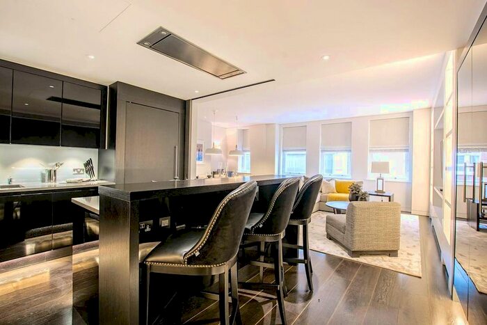 2 Bedroom Flat To Rent In Duke Street, Mayfair, London, W1K
