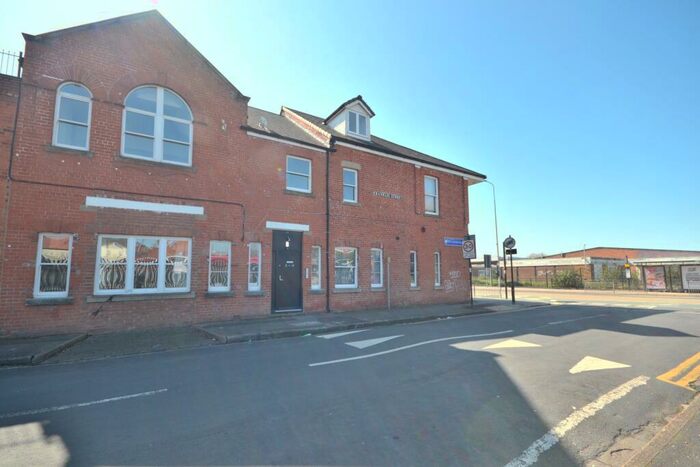 2 Bedroom Flat To Rent In Franklin Street, Hull, HU9