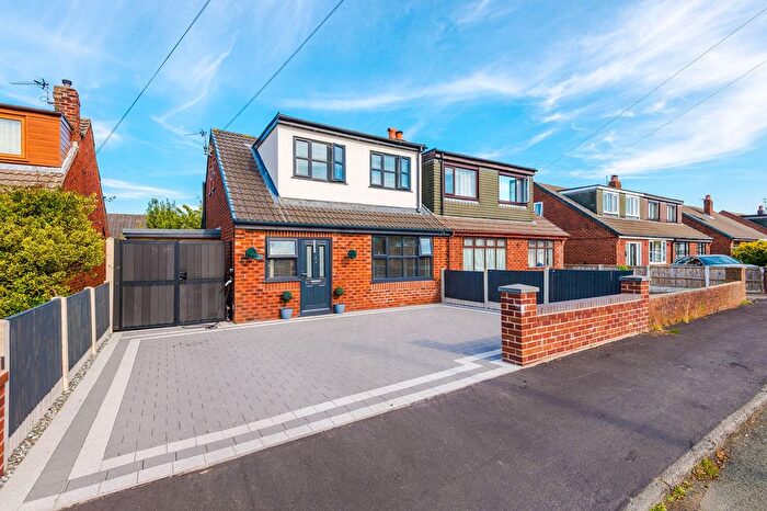 3 Bedroom Semi Detached Bungalow For Sale In Shelley Drive, Abram, WN2