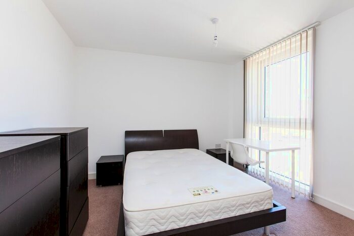 2 Bedroom Flat To Rent In Oslo Tower, Greenland Place, Surrey Quays, SE8