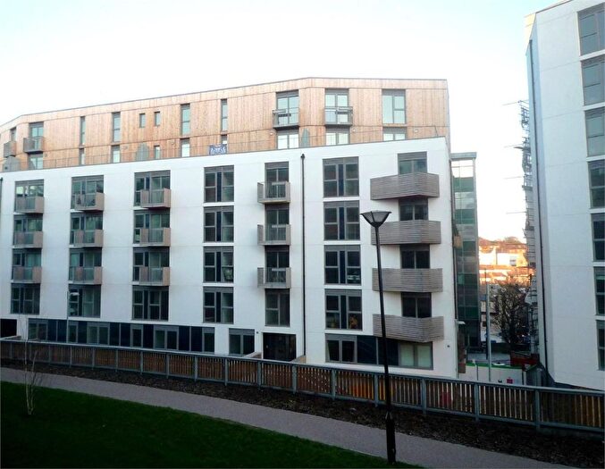 2 Bedroom Flat To Rent In Pullman Haul, New England Street, Brighton, BN1